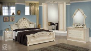 Set Kamar Tidur Ukir Mewah Duco Charles