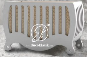 Box Bayi Lucu Minimalis Cat Duco