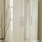 Lemari Pakaian 3 Pintu Minimalis Simple Modern