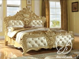 Tempat Tidur Mewah Ukir Raja Klasik