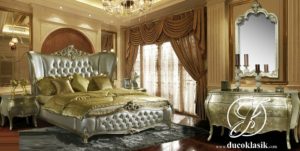 Tempat Tidur Modern Royal Ukir Sayap Mewah