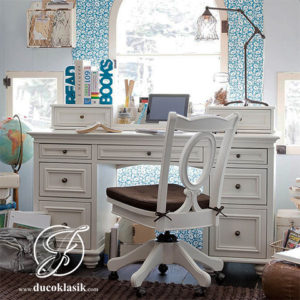 Meja Komputer Kayu Minimalis Kursi Putar